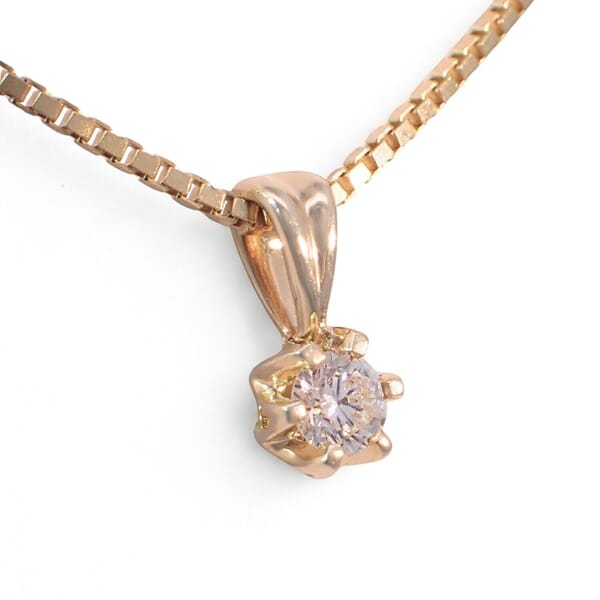 Diamantsmykke Sitara i gult gull med 0,15 ct W-Si-3221150 Diamantsmykke Sitara i gult gull med 0,15 ct W-Si-3221150