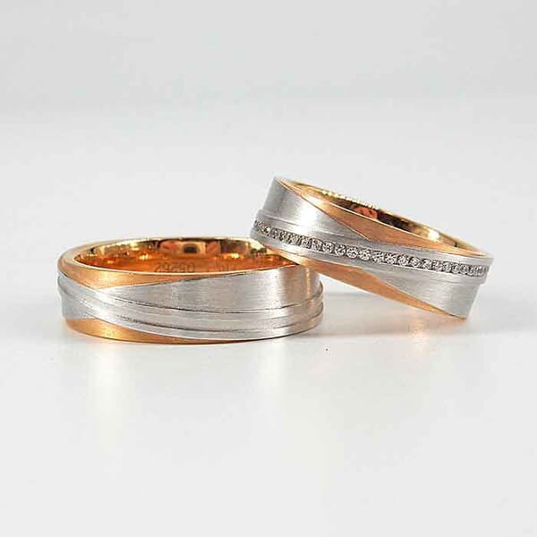 Gifteringer i hvitt og rødt gull 14kt, 6 mm. DESIGNRING 2 - 4805262 Gifteringer i hvitt og rødt gull 14kt, 6 mm. DESIGNRING 2 - 4805262