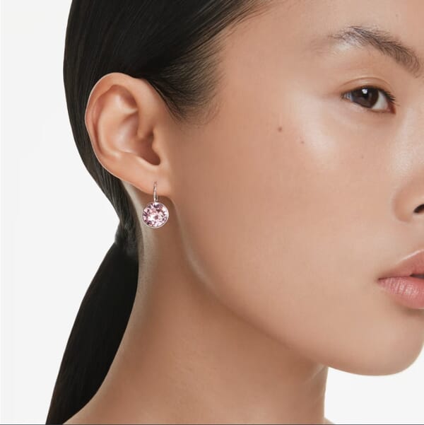 Swarovski øredobber Bella drop earrings Round cut, Pink, Rhodium plated - 5724290