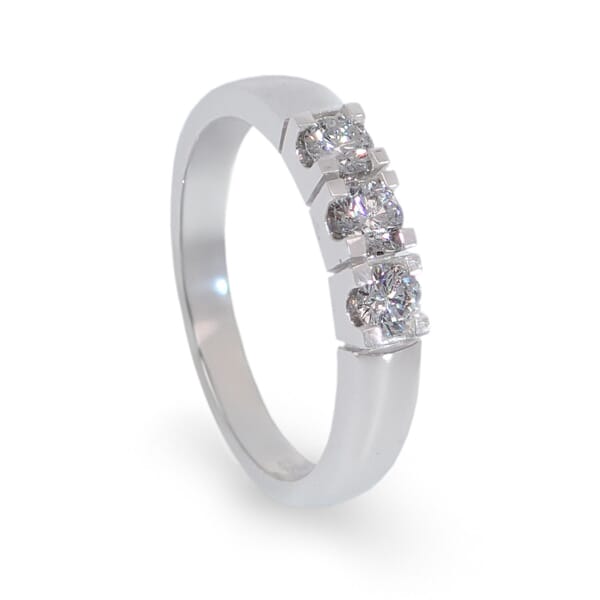 Iselin alliansering i hvitt gull med diamanter - 8503015