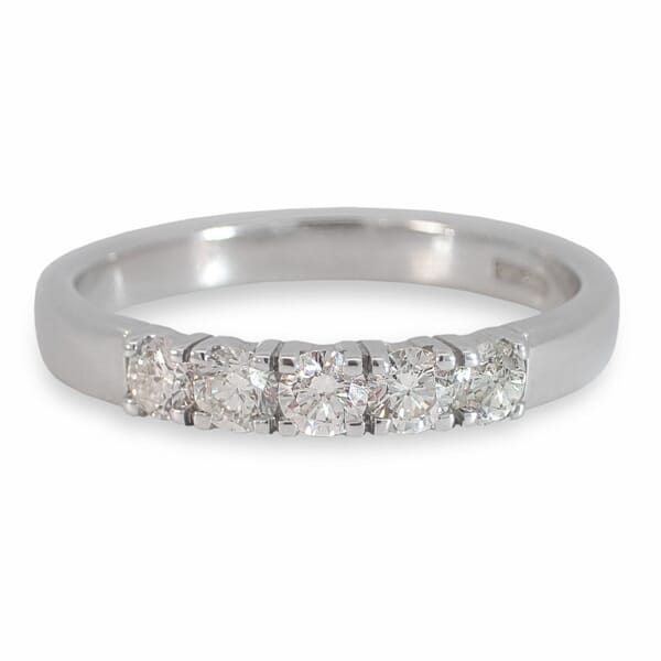 Iselin alliansering i hvitt gull med diamanter- 8505010 Iselin alliansering i hvitt gull med diamanter- 8505010
