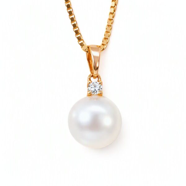 Gullsmykke i 14kt gull med perle og diamant 0,035ct W-Si - coc4000147